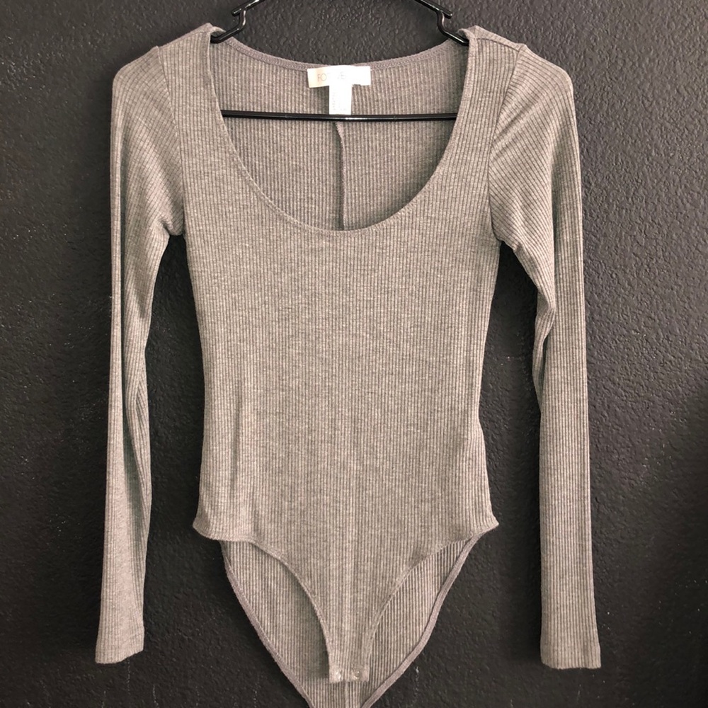 Grey knit long sleeve body suit